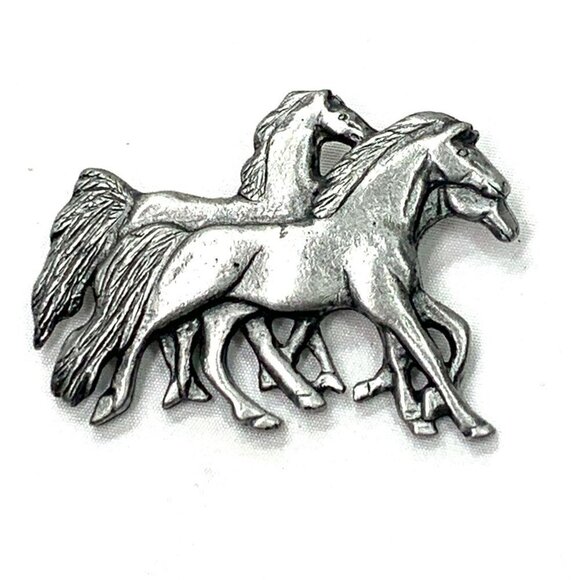 Pewter Pin Featuring A Trio of Galloping Horses 2"W x 1"H - Picture 1 of 4